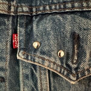 Vintage women’s Levi denim jacket with stud ornamentation size large